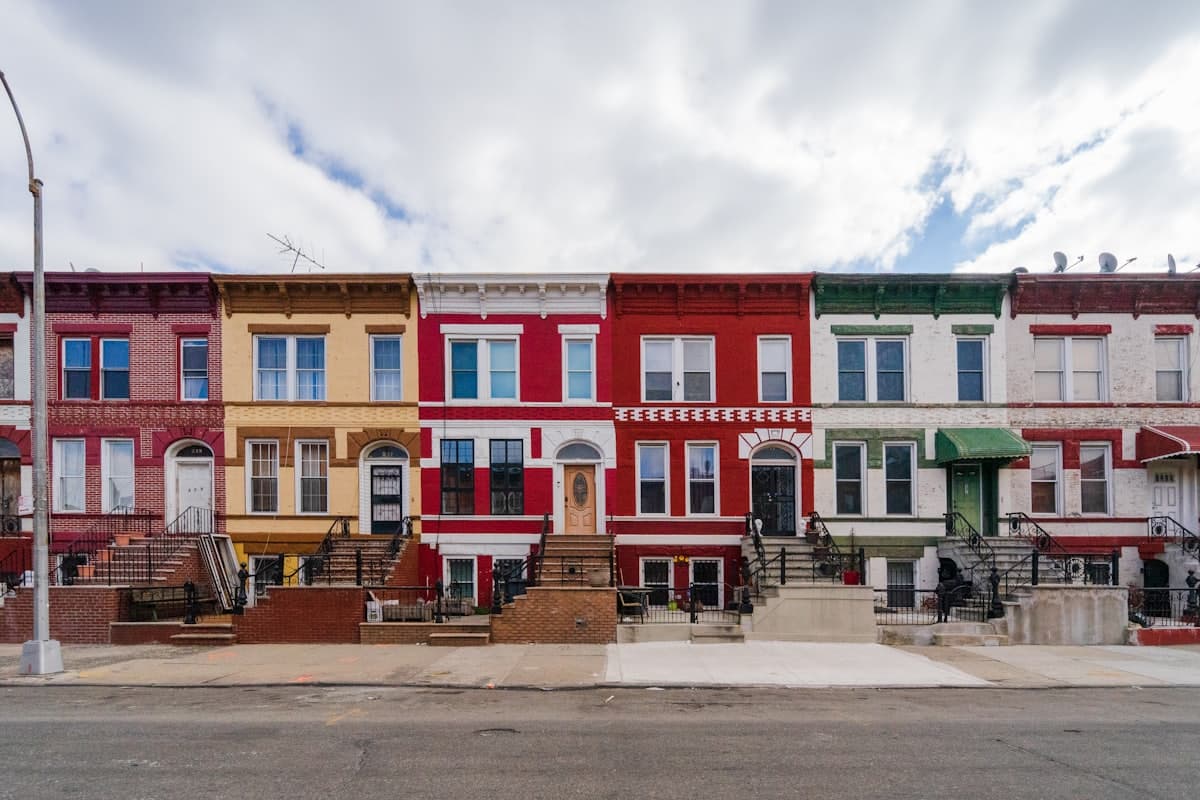 Move-in-ready townhome near the water